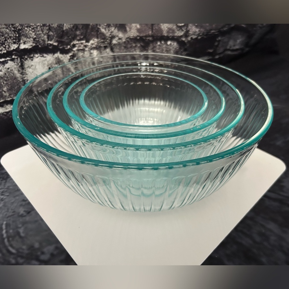 Pyrex Nesting Bowls | Sculptured Aqua/Clear Ribbed Series